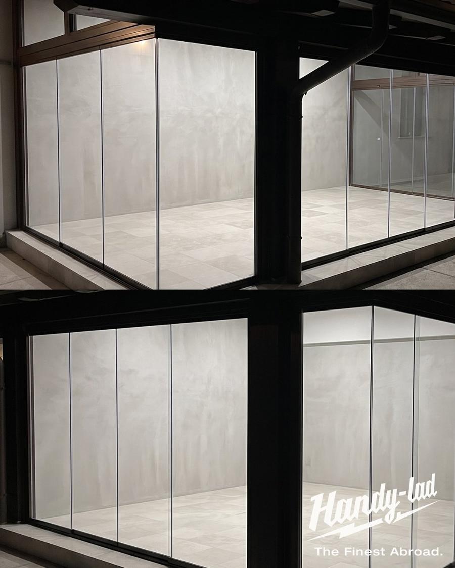 Vetrata panoramica angolare su terrazzo al tramonto – Handy-Lad