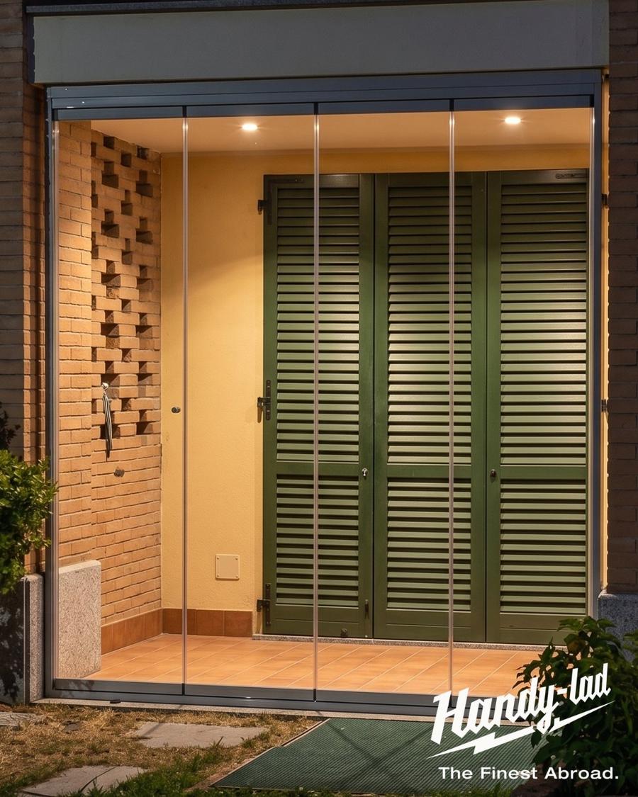 Vetrata scorrevole su portico con archi – Handy-Lad